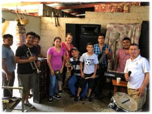 Read more about the article Bendición Tropical